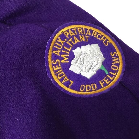 Vintage Odd Fellows Cape Ladies Auxiliary Patriarchs Militant IOOF w/Medals Wis - Picture 9 of 11